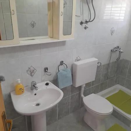 Apartment Iva Pupnat